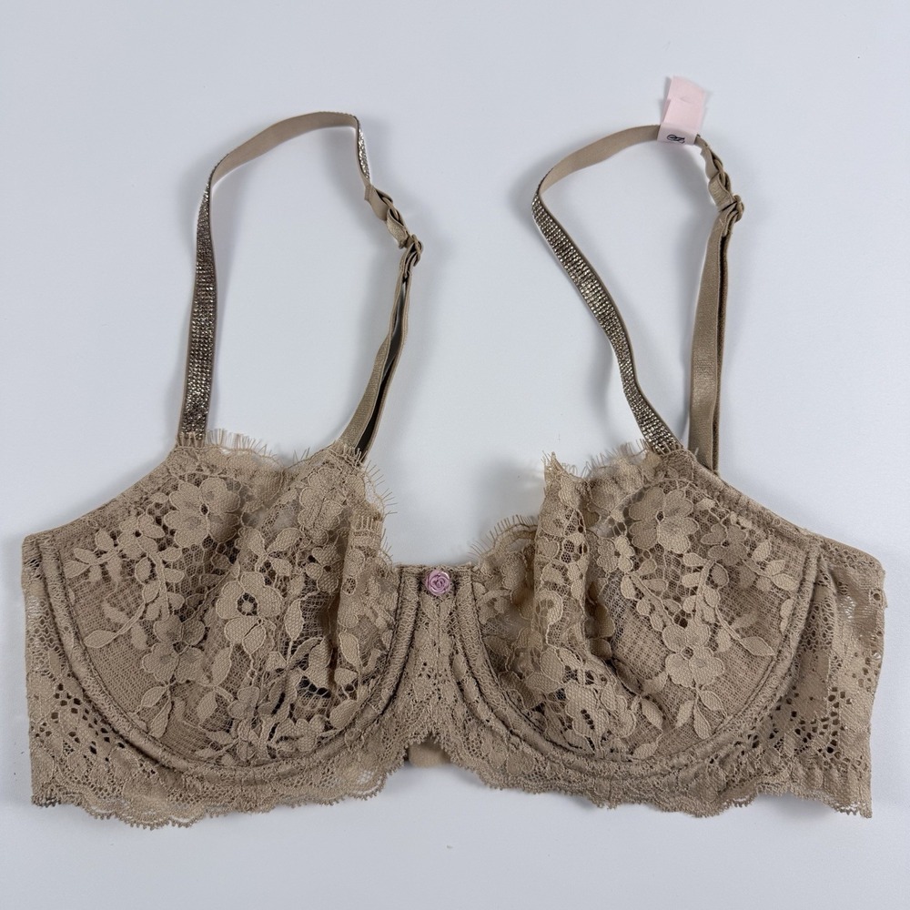 Victoria's Secret Dream Angels Beige Bra Shine Strap Unlined Uplift 32D NWT